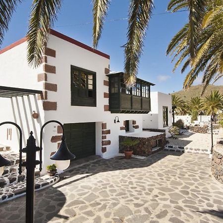 Villa Haria Lux By Escapehome Eksteriør bilde