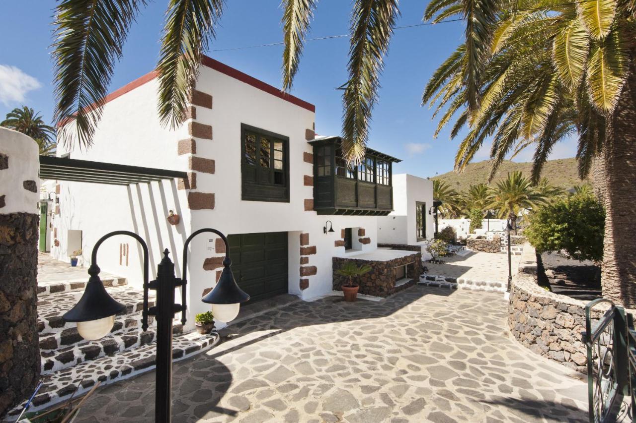 Villa Haria Lux By Escapehome Eksteriør bilde